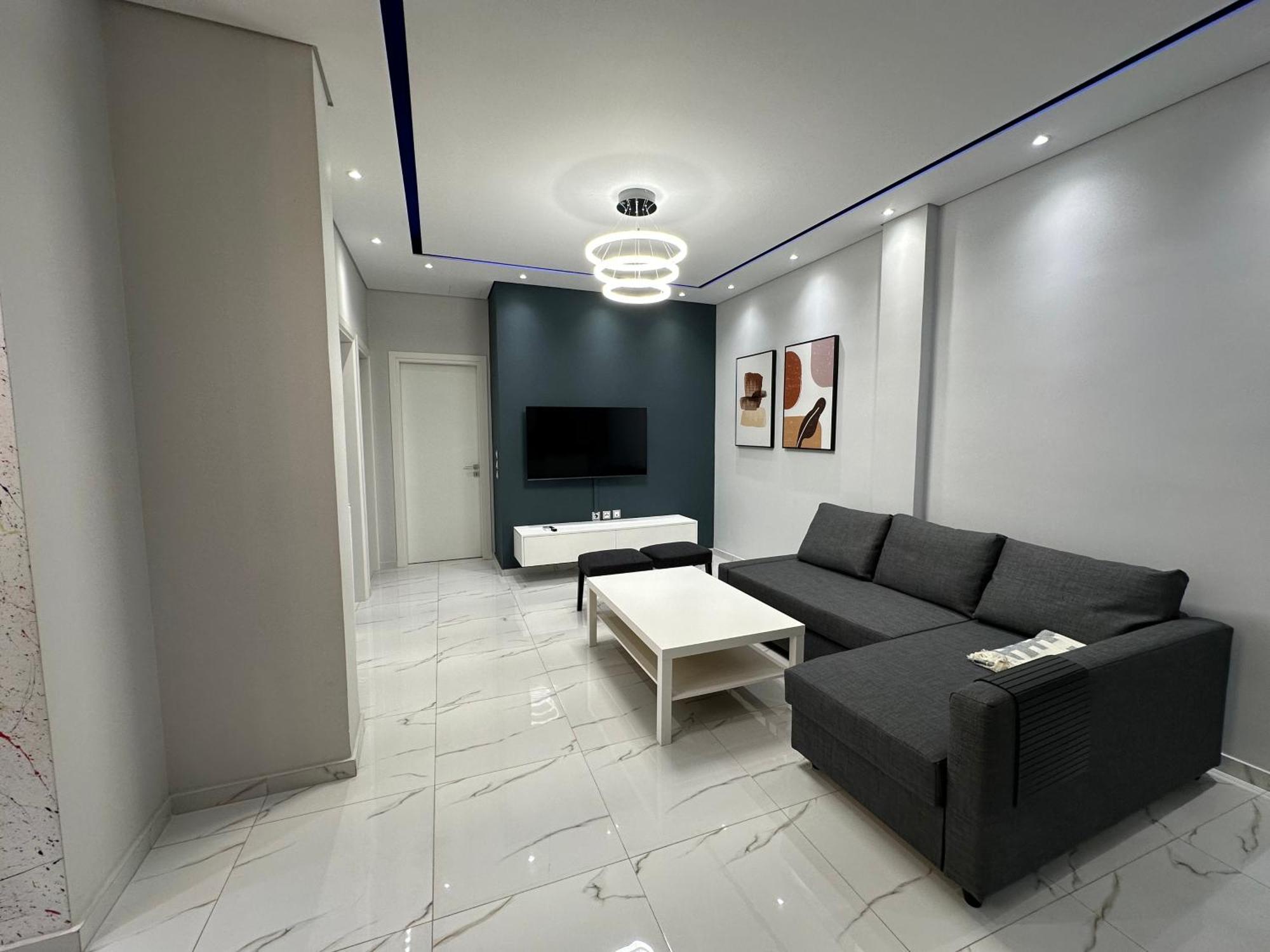 Warm And Modern Brand New Apartment ピレウス エクステリア 写真